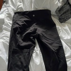 lululemon cropped leggings size 6